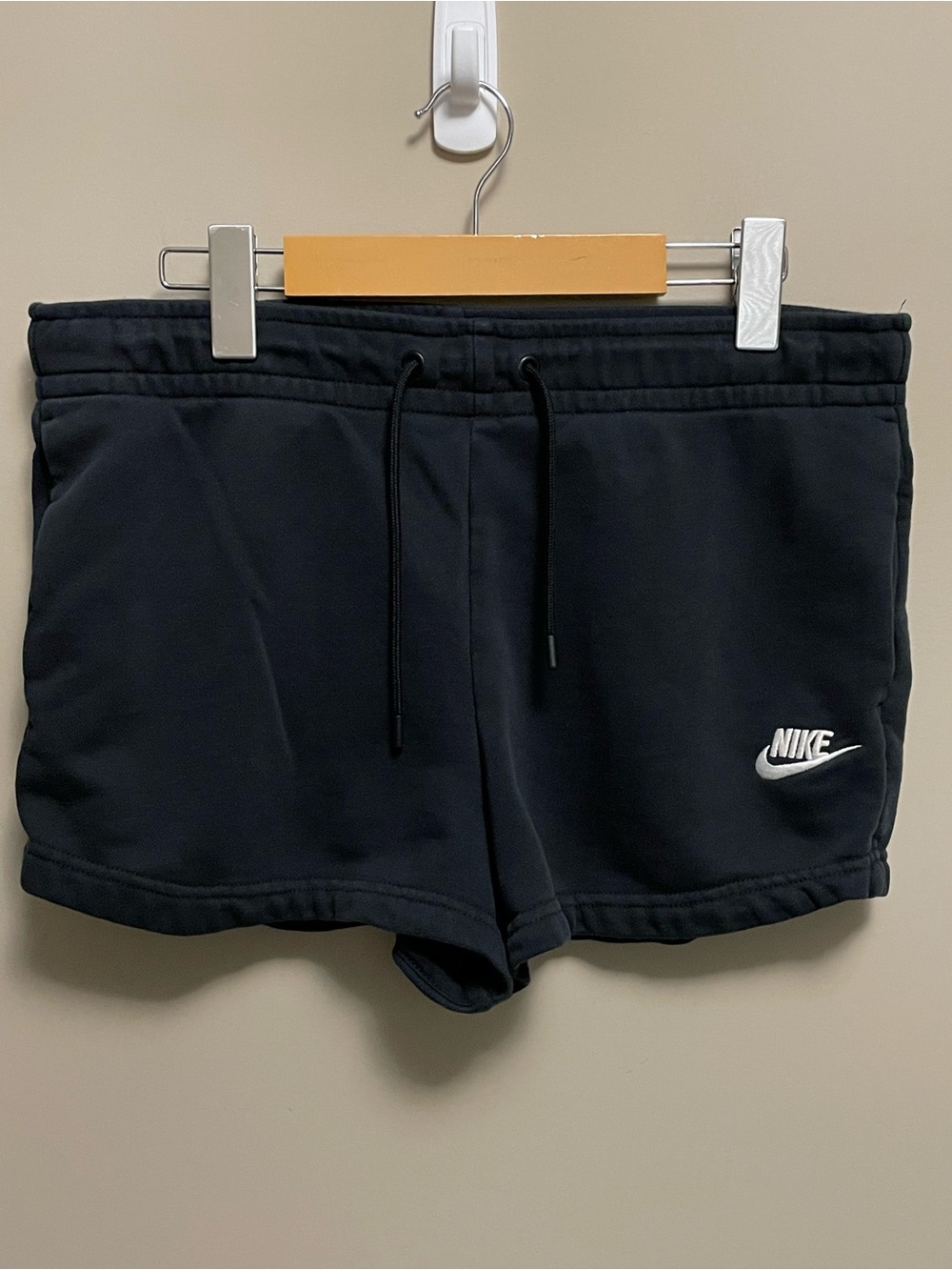 Nike Women's Black Sweat Shorts Size Small